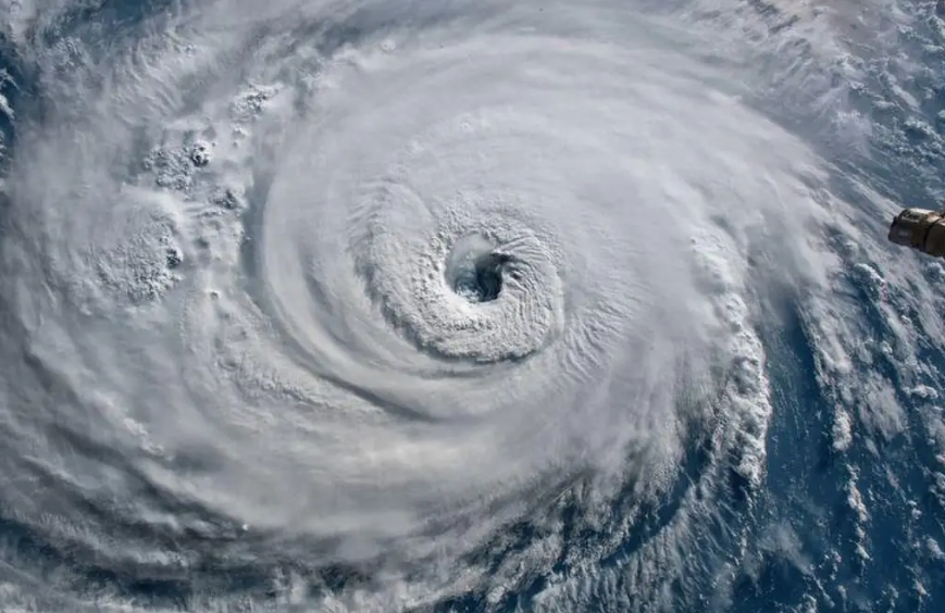 Huracán Milton se intensifica a categoría 5: NOAA