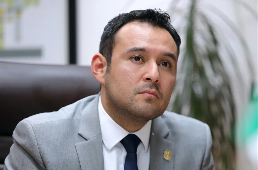 José Luis Lima Franco deja la SEFIPLAN; Rocío Nahle anuncia su sustituto