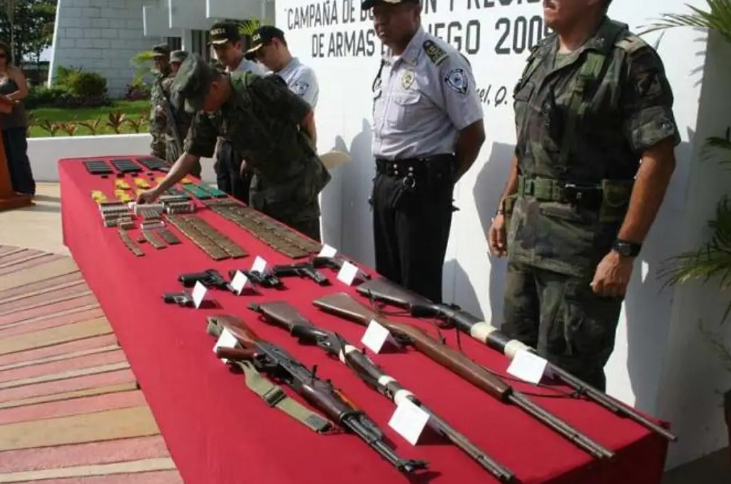 Legisladores veracruzanos votaron a favor de reforma a Ley de Armas de Fuego
