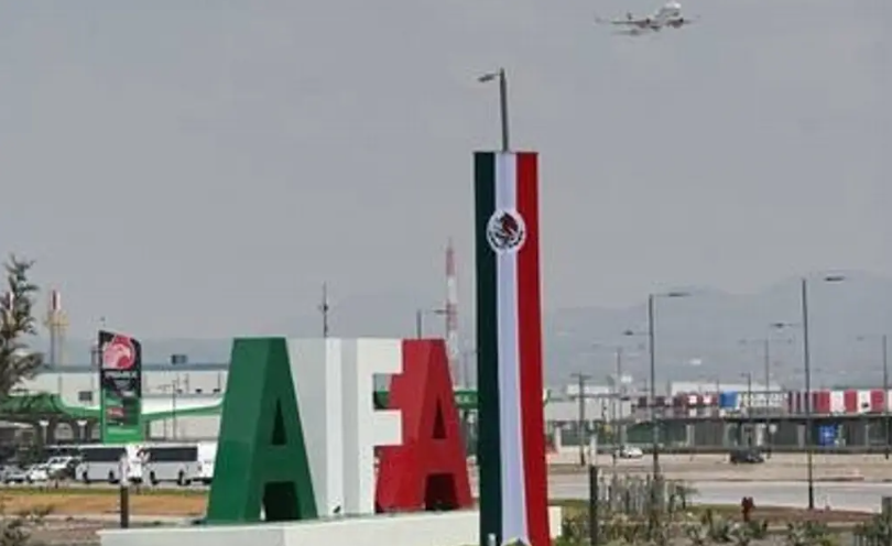 Sheinbaum espera resolver la cancelación de rutas aéreas del AIFA por EU