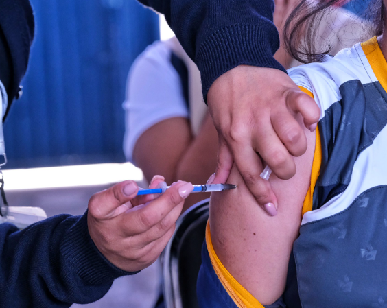 Anuncian campaña de vacunación contra el VPH