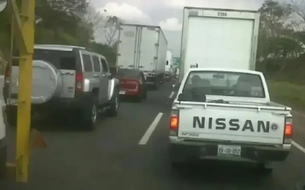 Gobierno de Veracruz emite decreto para eliminar autos chatarra