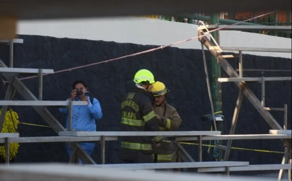Protección Civil revisará caso de colapso de gradas en la UV: Rocío Nahle