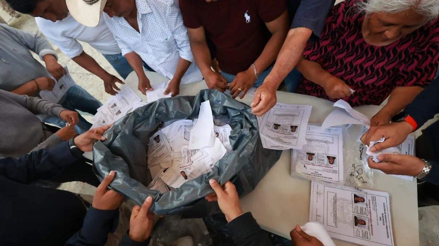 Denuncian ante fiscalía destrucción de boletas en Chiltoyac, Veracruz