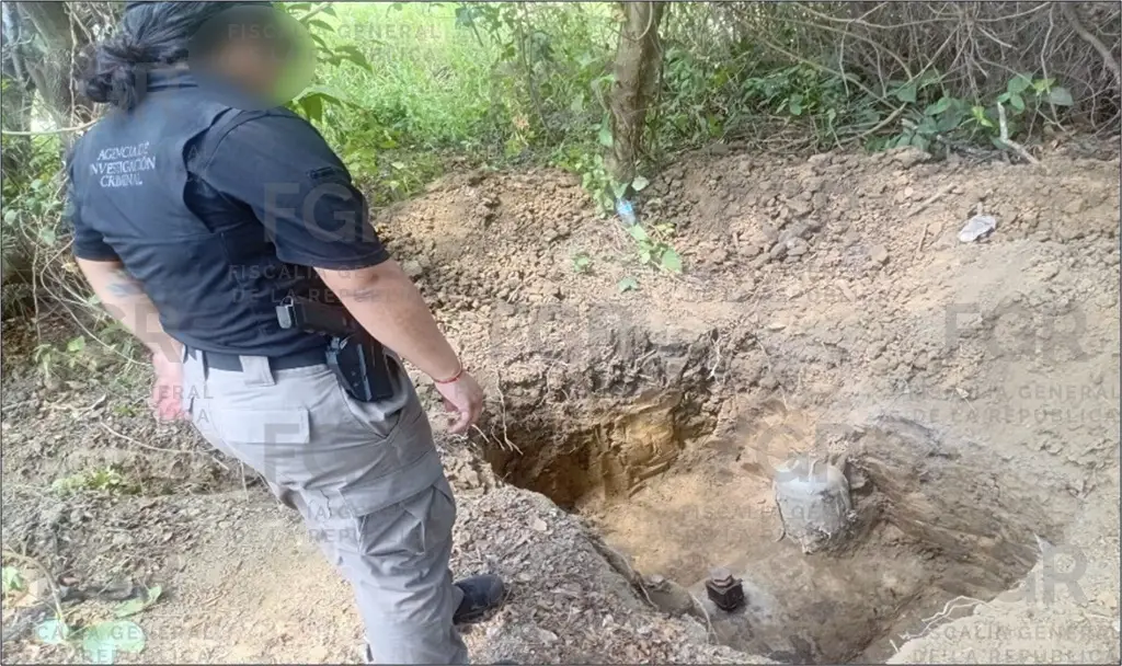 FGR localiza e inhabilita túnel de huachicol al sur de Veracruz