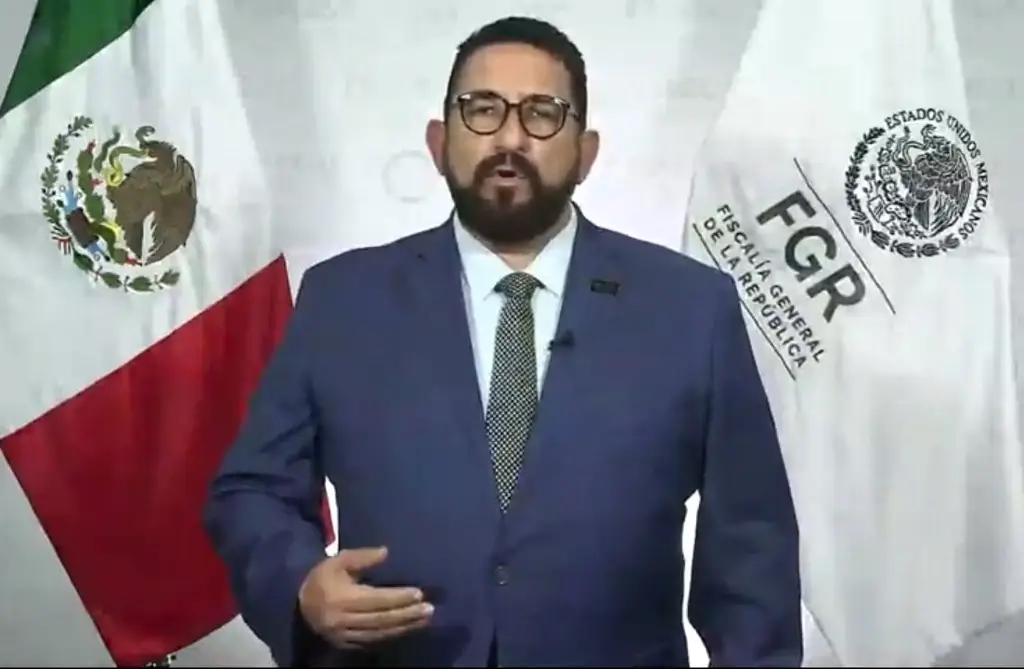 Renuncia Ulises Lara a la FGR a seis meses de asumir como fiscal de Asuntos Relevantes