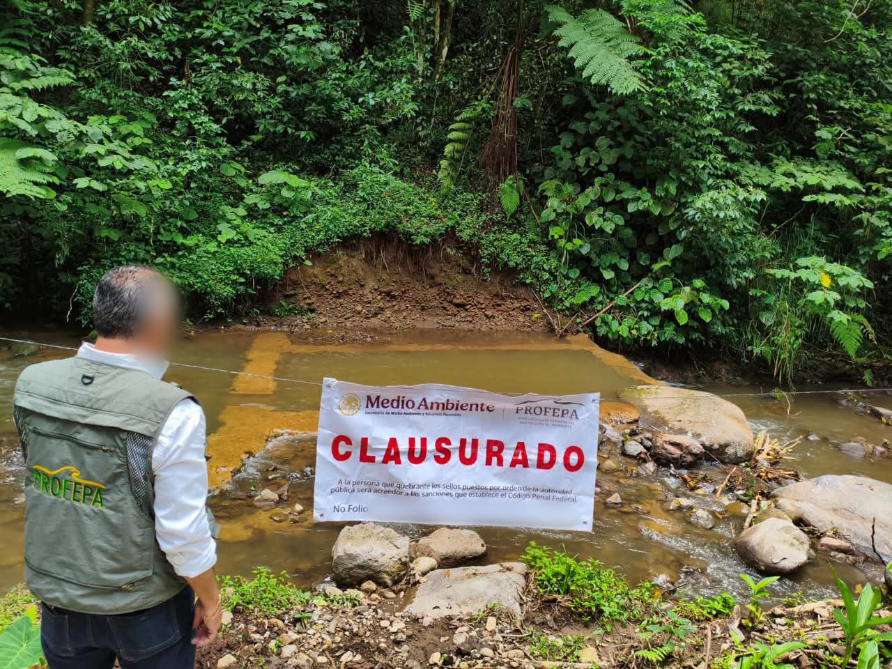 Profepa clausura presa construida sin permisos en Xico