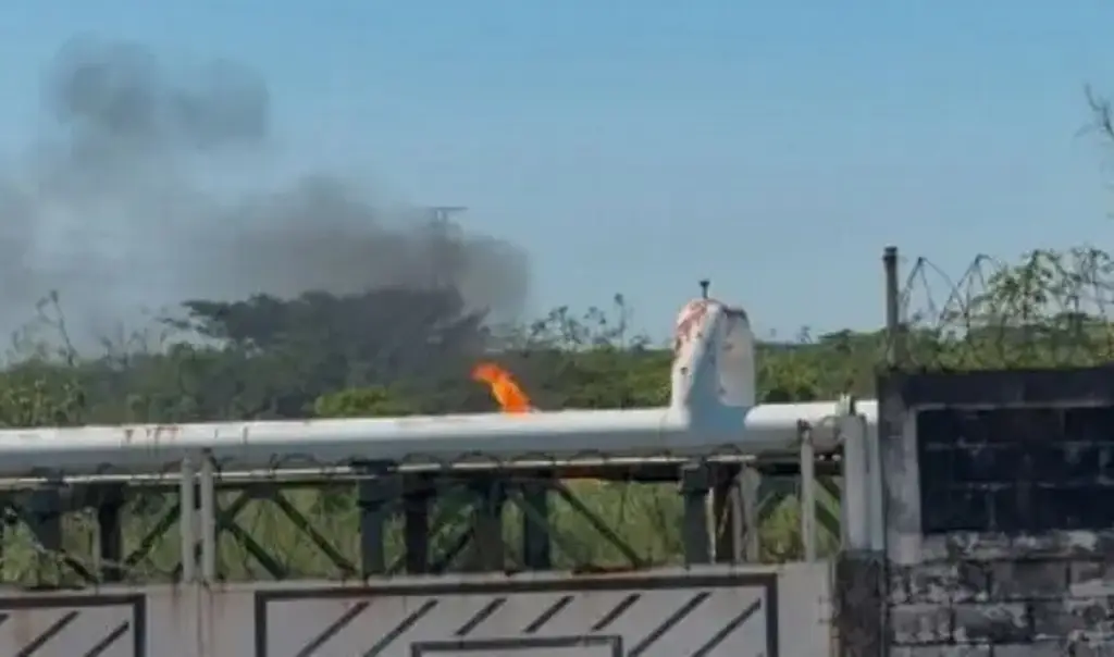 Se incendia el Complejo Petroquímico 'Pajaritos' de Coatzacoalcos