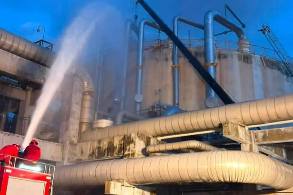 Sofocan incendio en Pajaritos tras casi 50 horas de combate