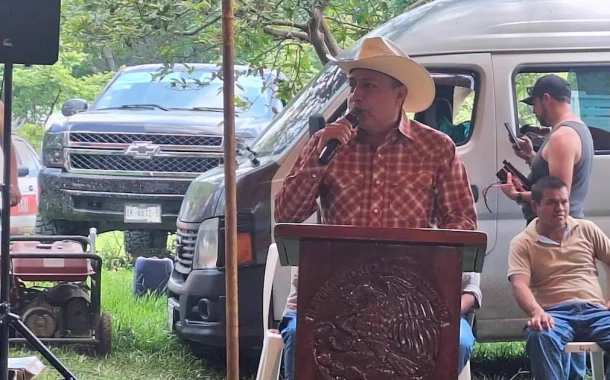 Fiscalía de Veracruz busca a alcalde de Coahuitlán por realizar disparos en fiesta patronal