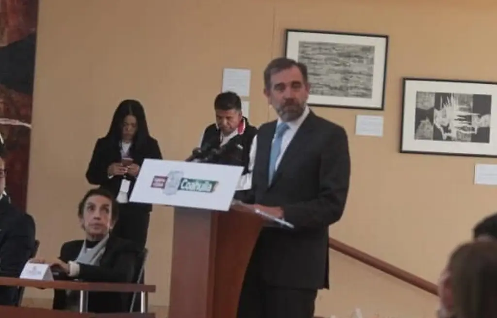 Tras señalamientos de Sheinbaum, Lorenzo Córdova defiende las cuentas de su gestión en el INE